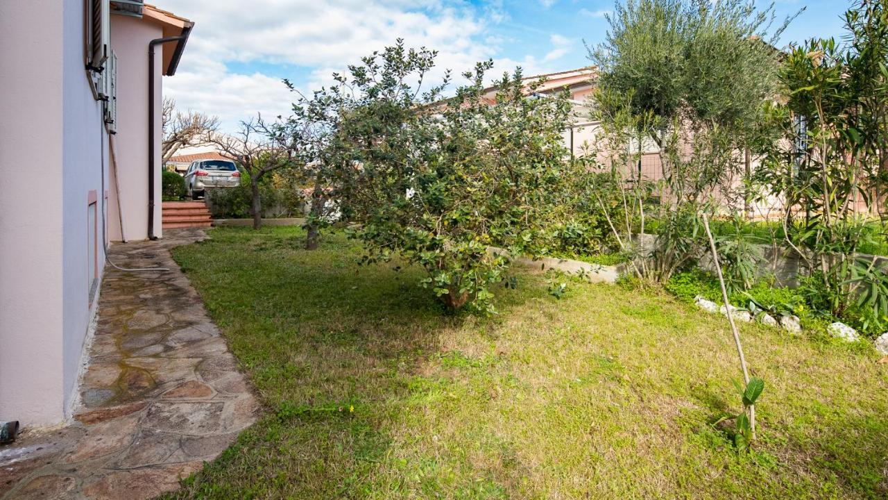 Welcomely - A Due Passi Dal Mare Apartamento Budoni Exterior foto